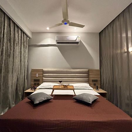 Supernova Luxuary Studio Apartment New Delhi Exterior photo